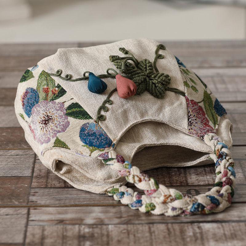 Ethnic Style Floral Embroidered Canvas Tote Bag with Lightweight Woven Strap and Zipper Closure