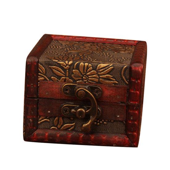 Vintage Small Wood Flower Coin Pattern Box Jewelry Bracelet Storage Holder Case