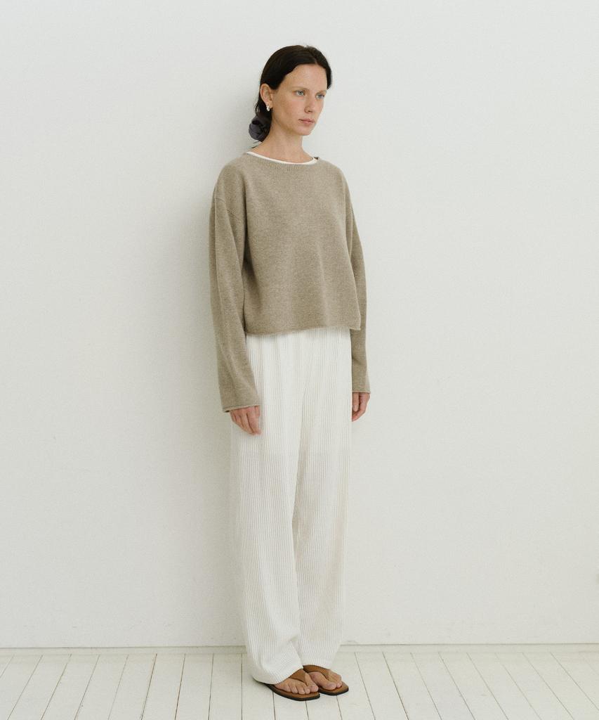 Yulago Vertical Banding Pants