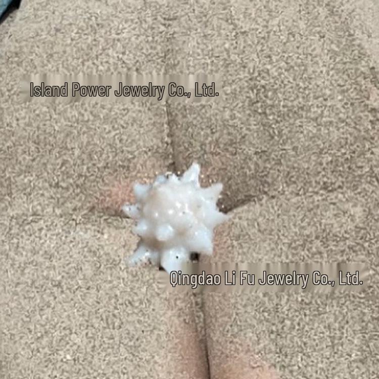 Wykwintny wielokolorowy pierścionek z jeżowcem morskim ze szkła Murano