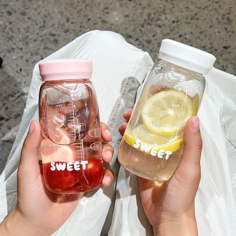 Simple and Fresh Mini Cup, High-Temperature Resistant, Shatterproof Portable Plastic Cup for Milk and Fruit Measured Pocket Cup