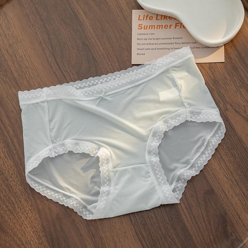 Female Summer Ultra Thin Ice Silk Naked Breathable Antibacterial Cotton Crotch Waist Non Trace Quick Dry Briefs