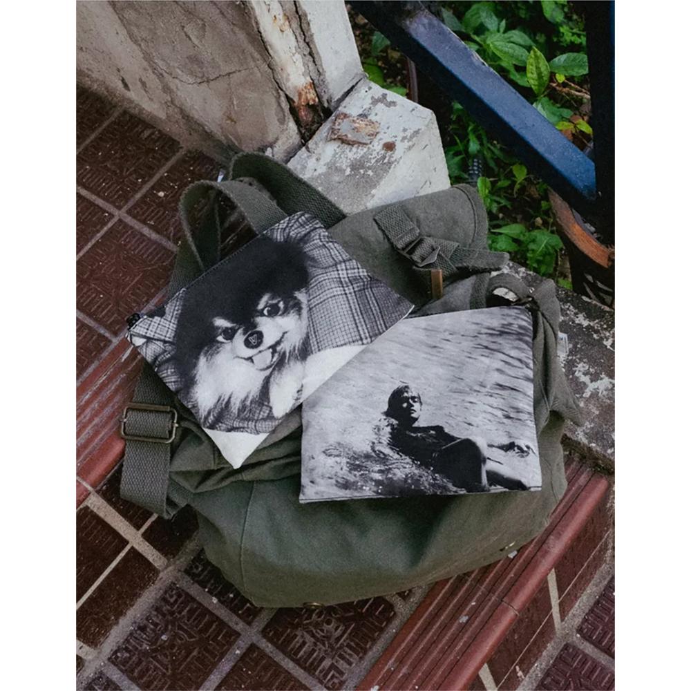 V - LAYOVER Reversible Pouch