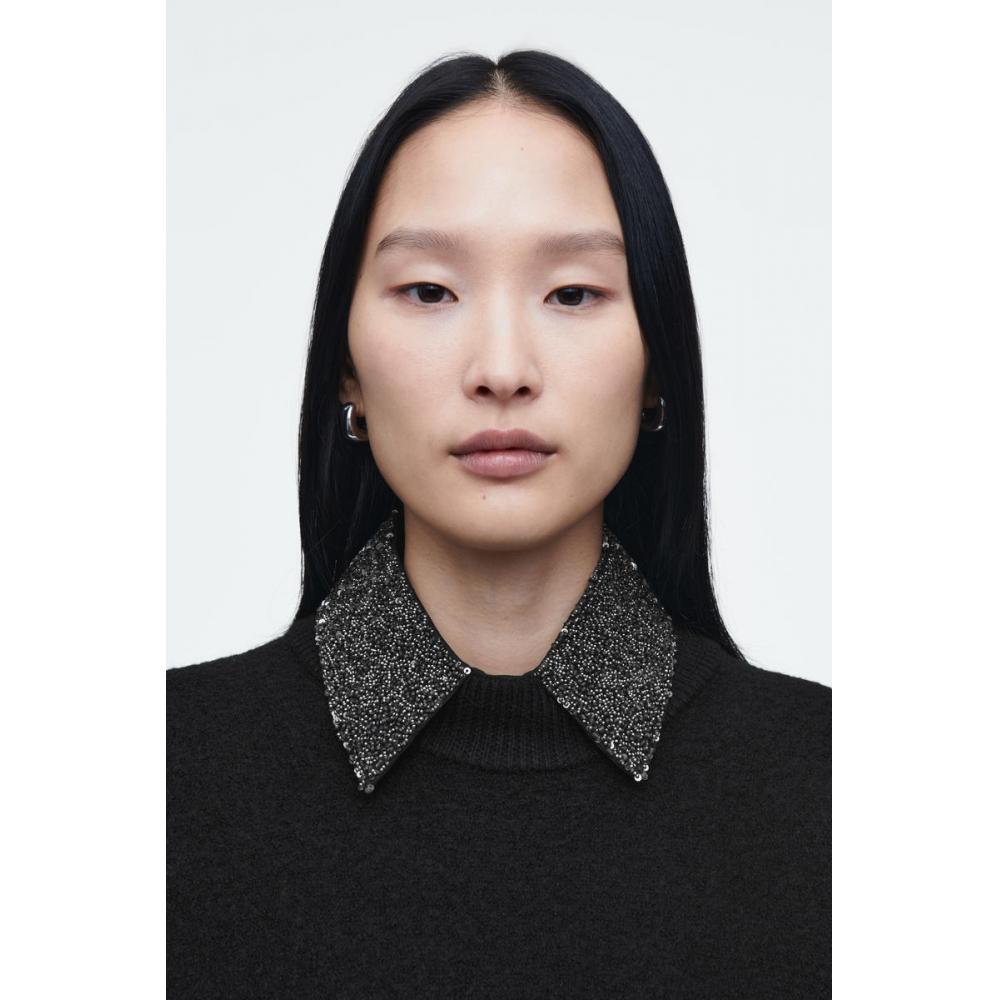 

Cos Japan украшенный нагрудник цветной Black/ONESIZE