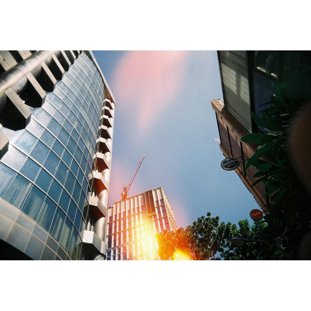 RETO Ultra Wide & Slim Ultra Wide & Slim 35mm opakovaně použitelný filmový fotoaparát – 22mm širokoúhlý objektiv Bez ostření Lehký Snadné použití (Pastelově růžová)