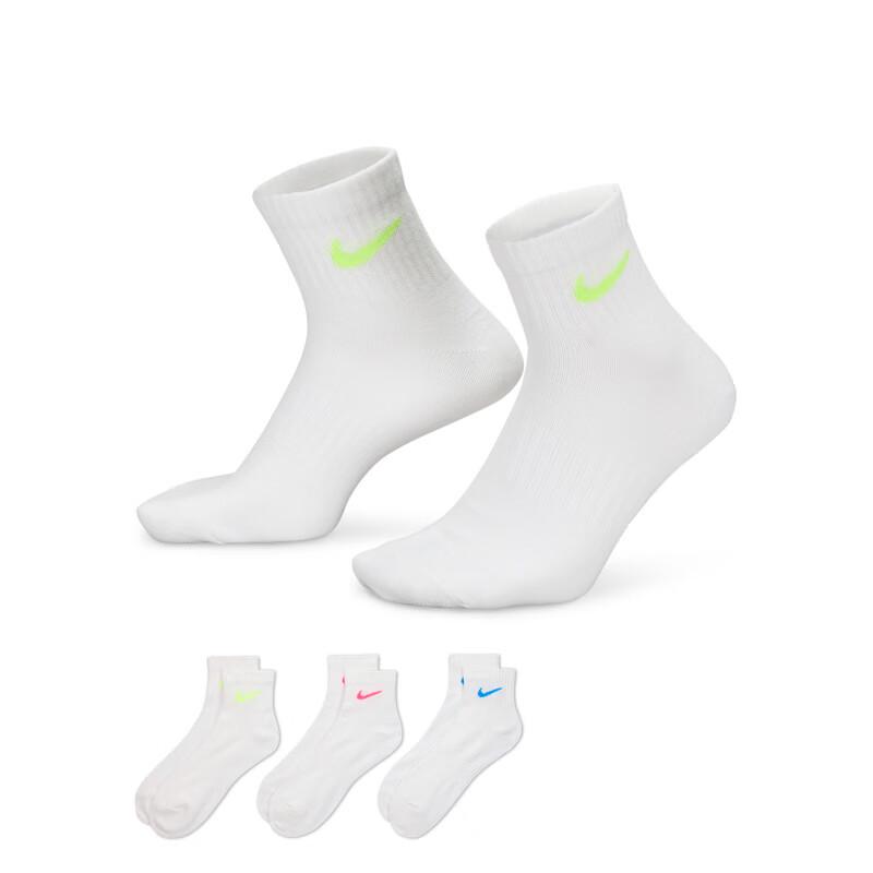 Nike Men s Breathable Casual Sports Socks SX7677 S