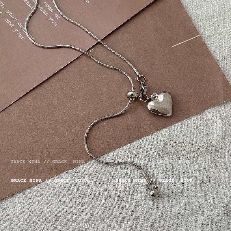 "Trend of the Times!" Love Pendant Pull Necklace Women's Simple Niche Light Luxury High-end Long Titanium Steel Item