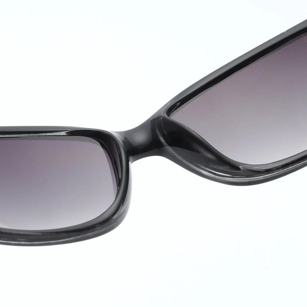 Fashion New Y2K Ladies Pattern Relief Square Small Frame Sunglasses Retro Style Elegant Summer Vacation Beach Glasses