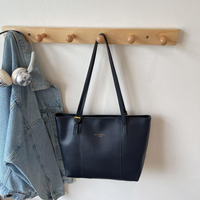 Premium Bag Women's 2025 New Popular Fashion Versatile Retro Shoulder Bag Large Capacity Commuter Tote Bag