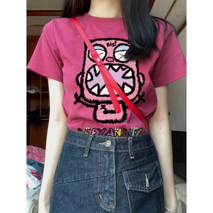 

Малиновая футболка с коротким рукавом женская лето 2025 новая омолаживающая красивая в иностранном стиле хлопковая рубашка приталенного силуэта топ с вырезом на плечах S