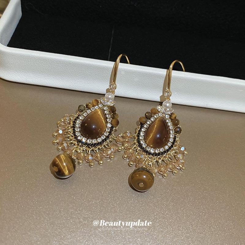 "Maillard Tiger Eye Stone Tassel Earrings: Retro French Palace Style for Women"