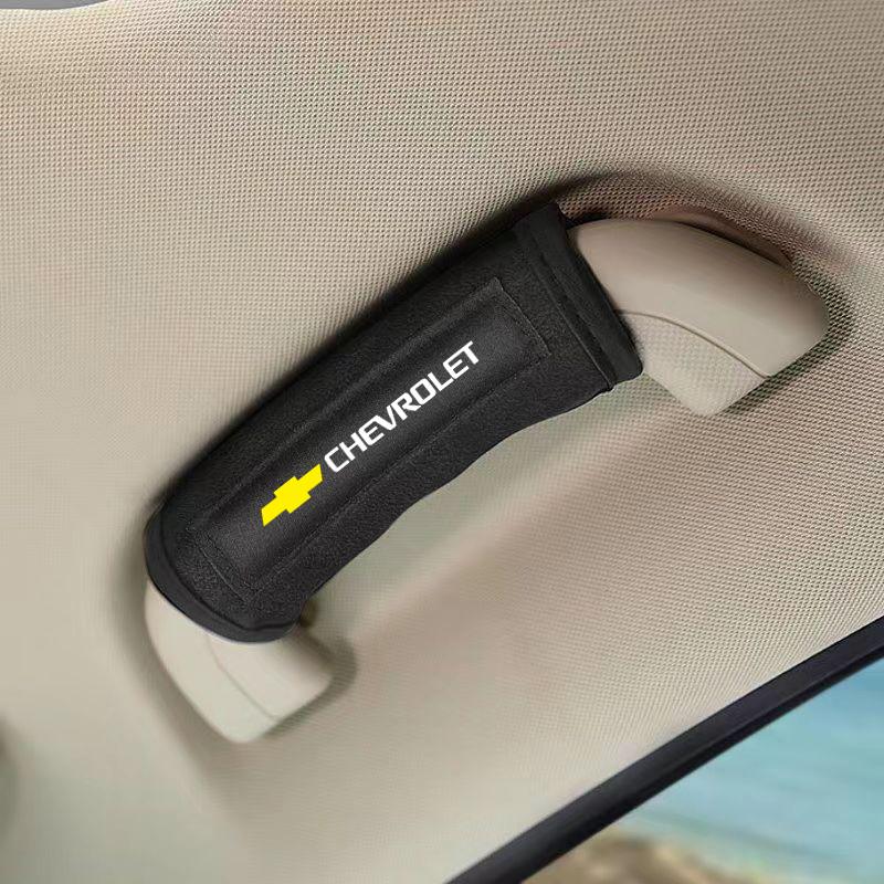 Car Pull Gloves Roof Armrest Handle Protect Cover Accessories for Chevrolet Colorado Cruze Spark Captiva Malibu Malibu Equinox