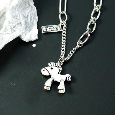 Retro Money Pony Clavicle Chain Creative Animal Pendant Personality Design Horse Lover Birthday Gift Fashion Neck Jewelry