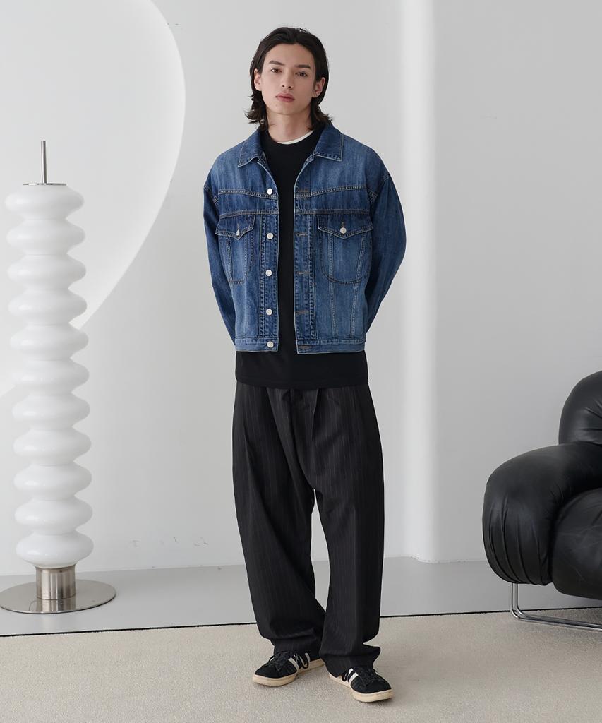 Knouun Trucker Denim Jacket (Blue)
