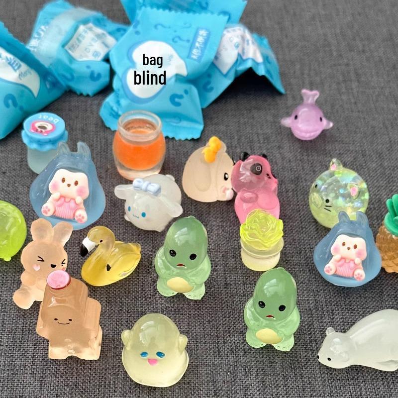 Glowing Cartoon Animal Miniature: Luminous Children's Toy for Summer Vacation Gifts