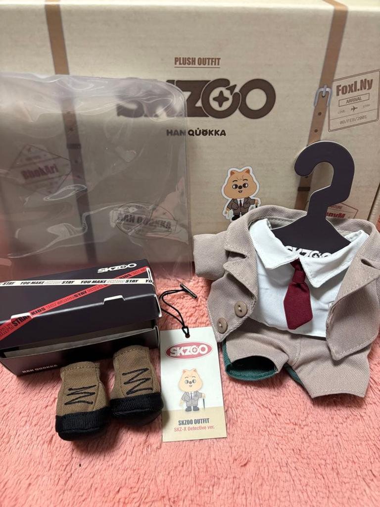 [USED] SKZOO OUTFIT Detective Ver. Han Quokka