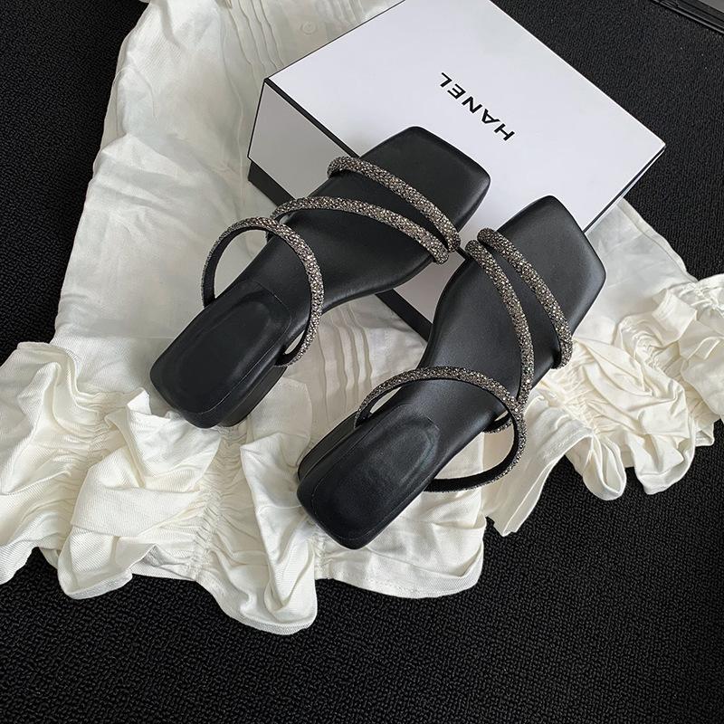 

Rhinestone open-toed sandals female 2025 new summer square head simple versatile fairy shoes 40