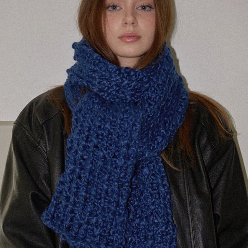

Slowslowly Sleeve Handmade Crochet Knit Big Wool Muffler _ Navy Navy