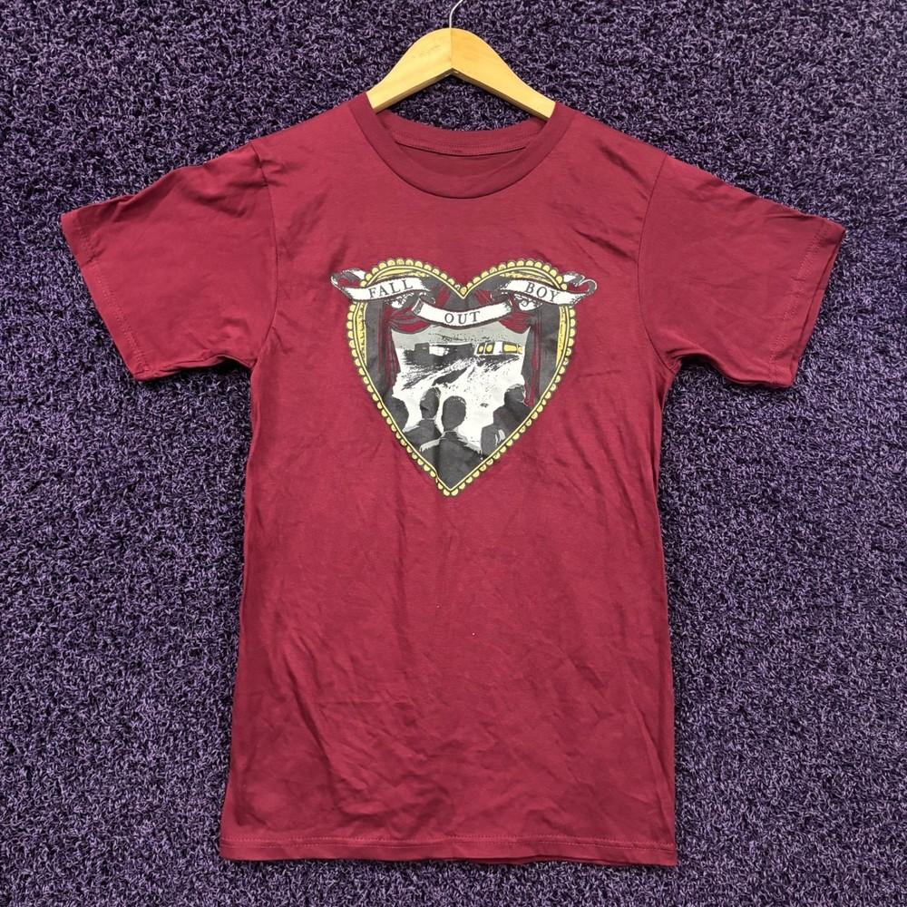 Fall Out Boy From Under The Cork Tree Heart TShirt Size Small Unisex T-Shirt XXXL