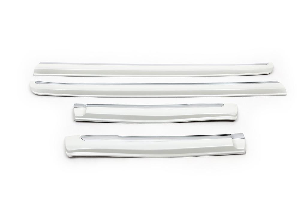 Door Molding (design 2013-2017) Black Color for Toyota Land Cruiser Prado 150