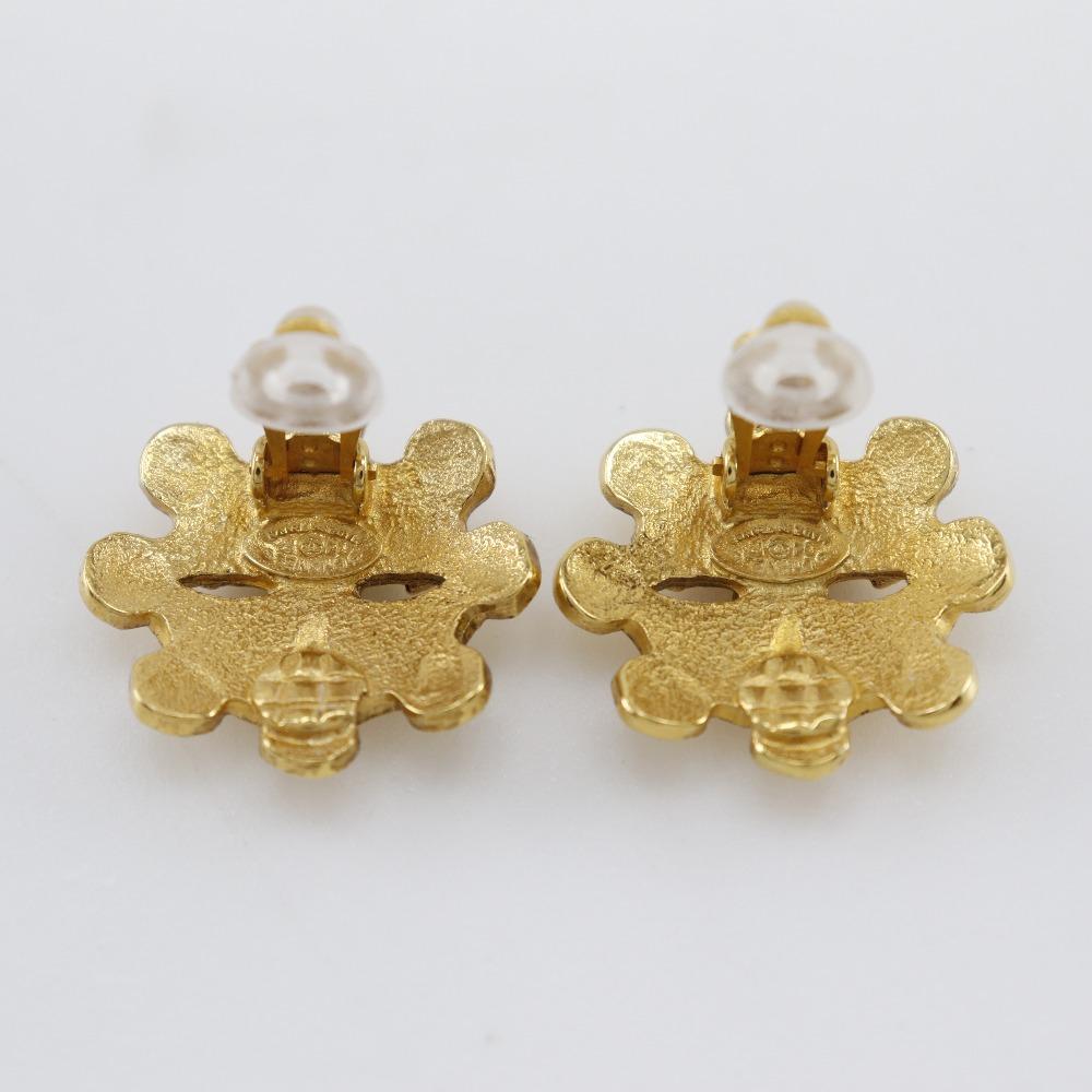 Chanel COCO Mark Earring Vintage Plated Gold Flour 11.3g Women Used
