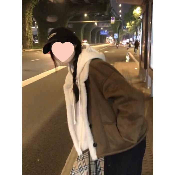 

2025 Women s Winter Fur-Lined Lapel Cotton Jacket with Velvet Thickened Lambswool L