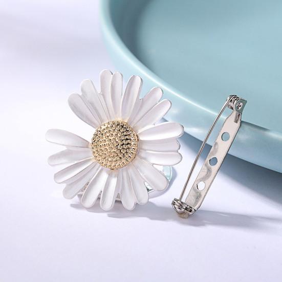 Scarf Button Large Chrysanthemum Alloy Silk Scarf Buckle Anti-Slip Women Scarf Buckle Outfit Accessory