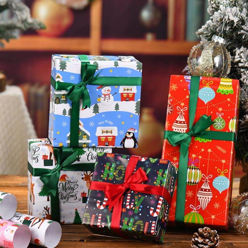 50x70cm 1 Roll Christmas Gift Wrapping Paper with Snowflake, Santa Claus, Reindeer Printed for Christmas, New Year Celebration