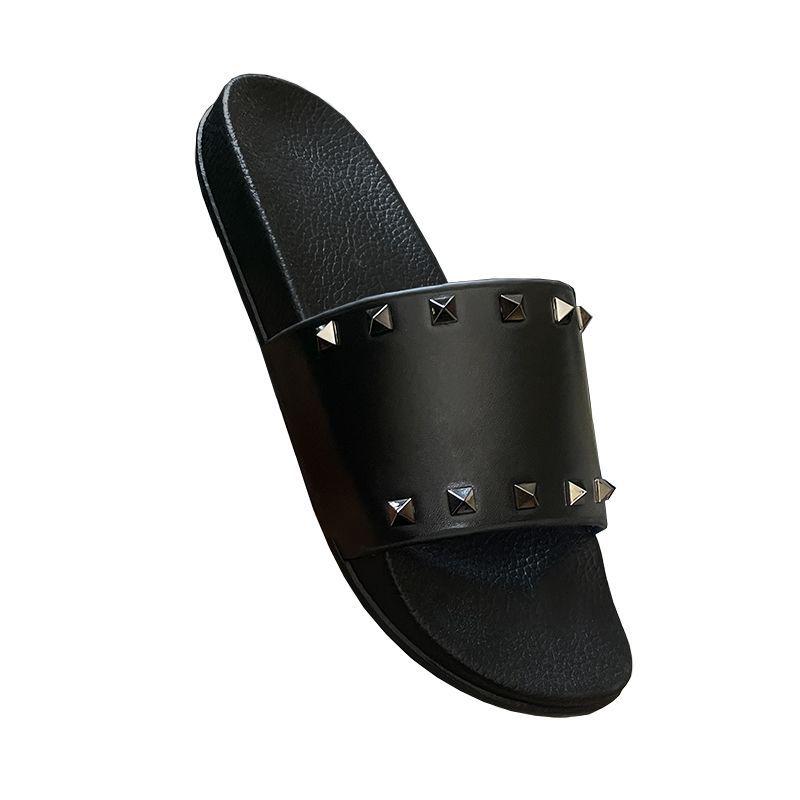 

Тапочки ручной работы с заклепками и острым носком: Сандалии унисекс для отдыха на открытом воздухе, новый стиль, плоский европейский и американский дизайн 40 чёрный
