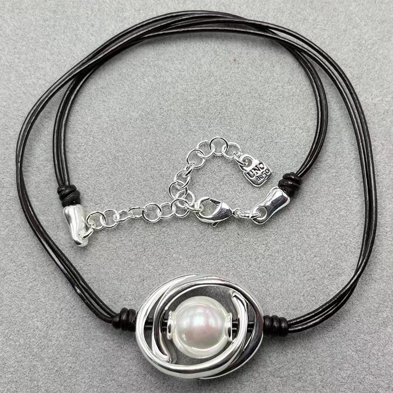 2024 UNOde50 European Fashion Pearl Necklace: Hot-Selling Romantic Women s Jewelry Gift