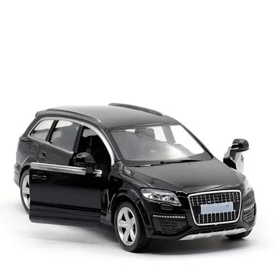 Maßstab 1/36 Q7 Geländewagen Legierungsmodell Simulation Kraftsteuerung Automobilspielzeug Schmuck Geschenkserie