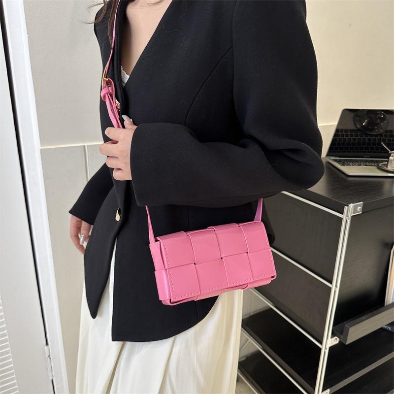 Niche Trend Messenger Bag Autumn New Bag Women's Fashion Simple Small Square Bag Casual Personality Shoulder Bag