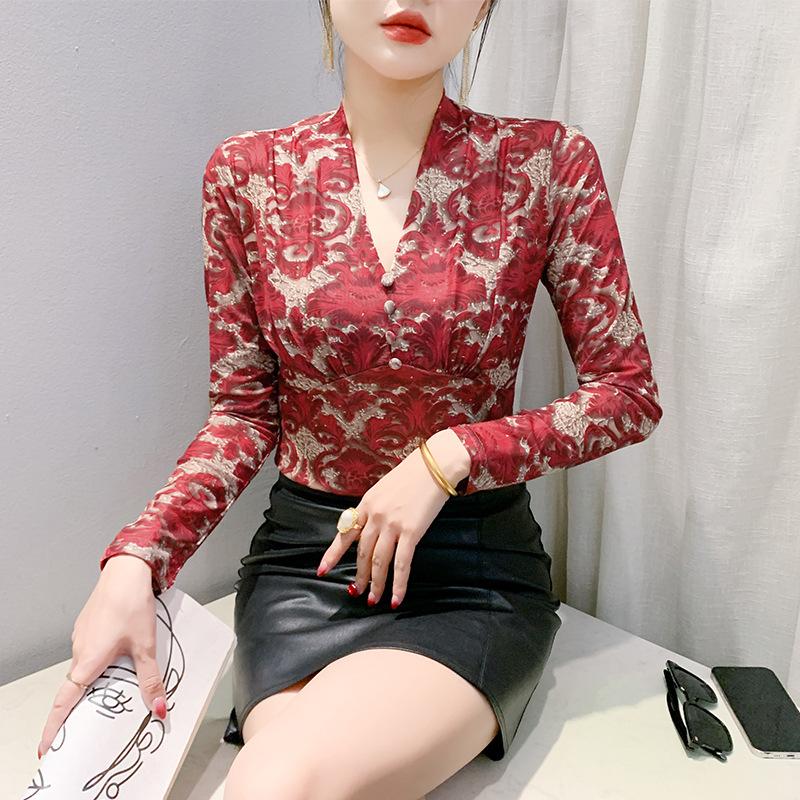 Retro Printed Long-sleeved Base Shirt for Women In Winter New Sexy V-neck Mesh Top Slim Pullover T-shirt