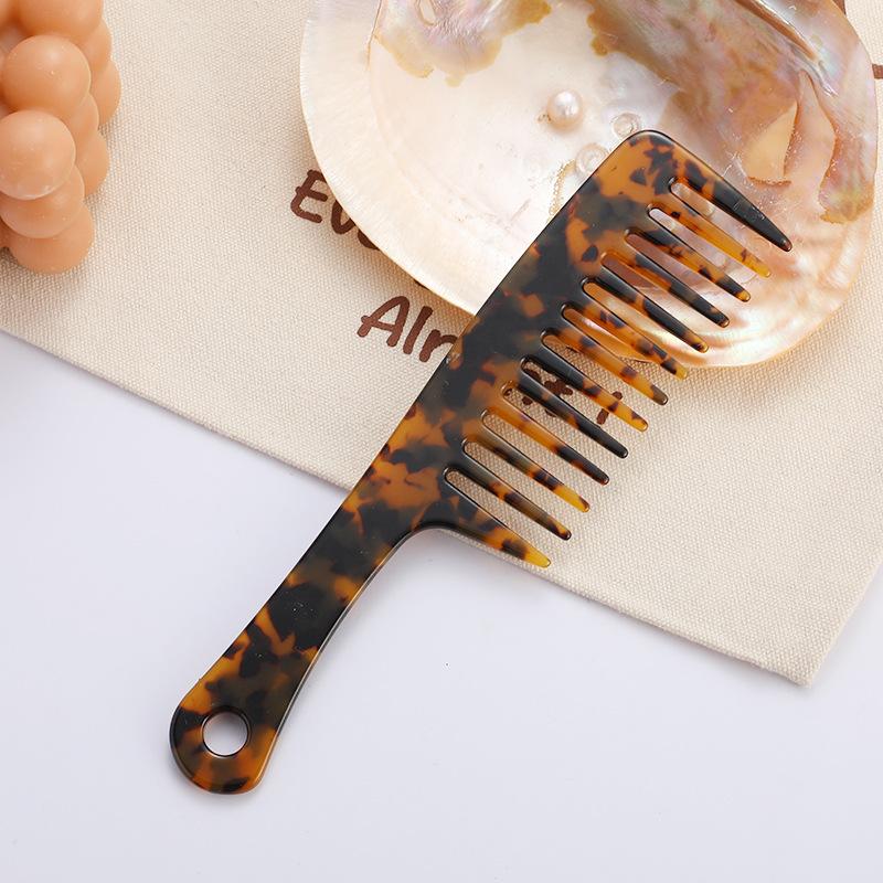 

Personalized Retro Acetic Acid Handheld Hair Comb Girls Dormitory Long Handle With Pattern Fashionable