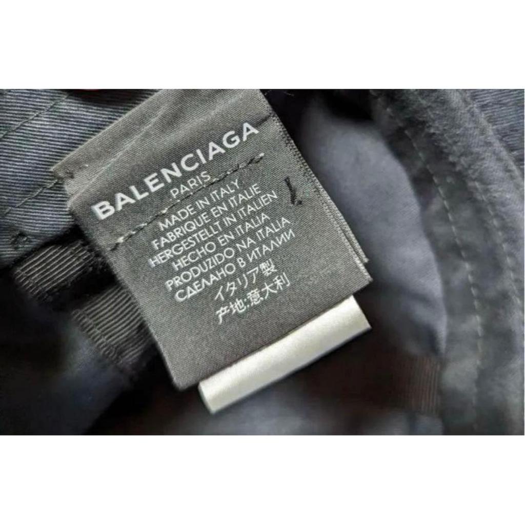 Used Rare BALENCIAGA old cap
