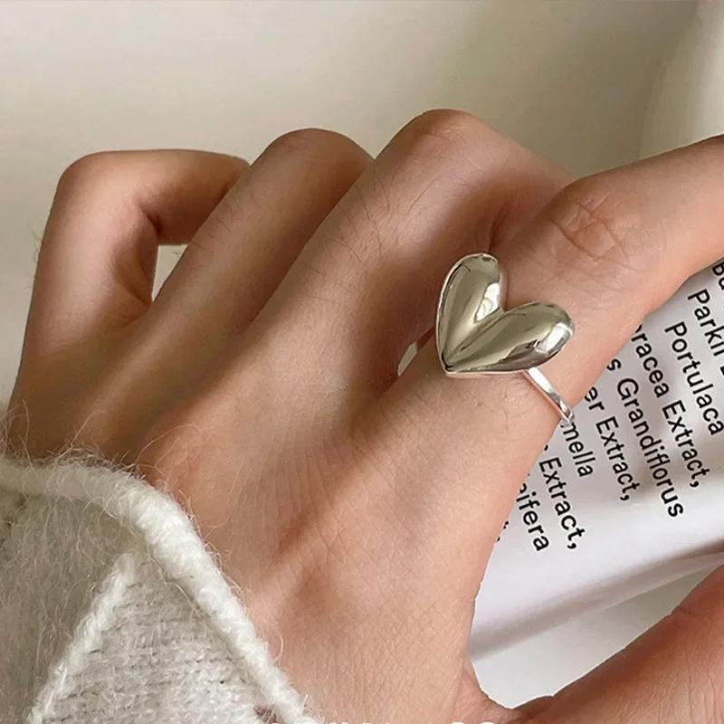 LATS Sweet Cool Silver Color Rings for Women Girl Korea Elegant Simple Smooth LOVE Heart Ring Fashion Jewelry Accessories