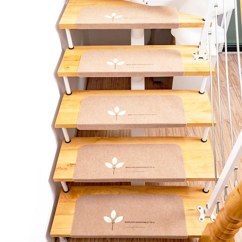 Luminous Anti-Slip Self-Adhesive Stair Tread Carpets for Solid Wood Floors