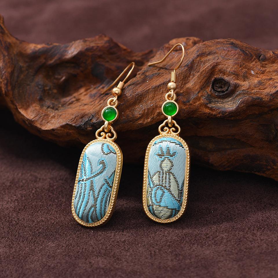 

Модные серьги-подвески для женщин синий