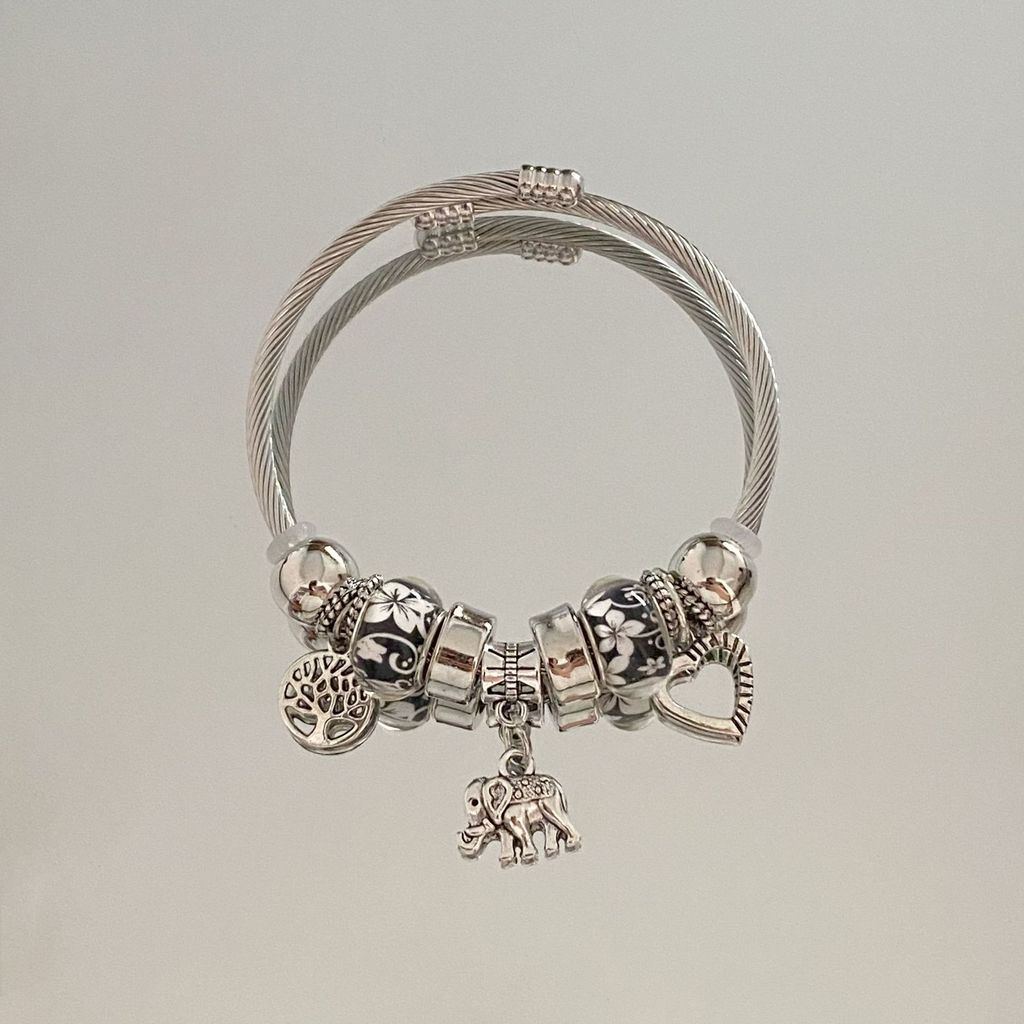 Modern Elephant Bead Bracelet With Stainless Steel Material For Fashion Casual Wear