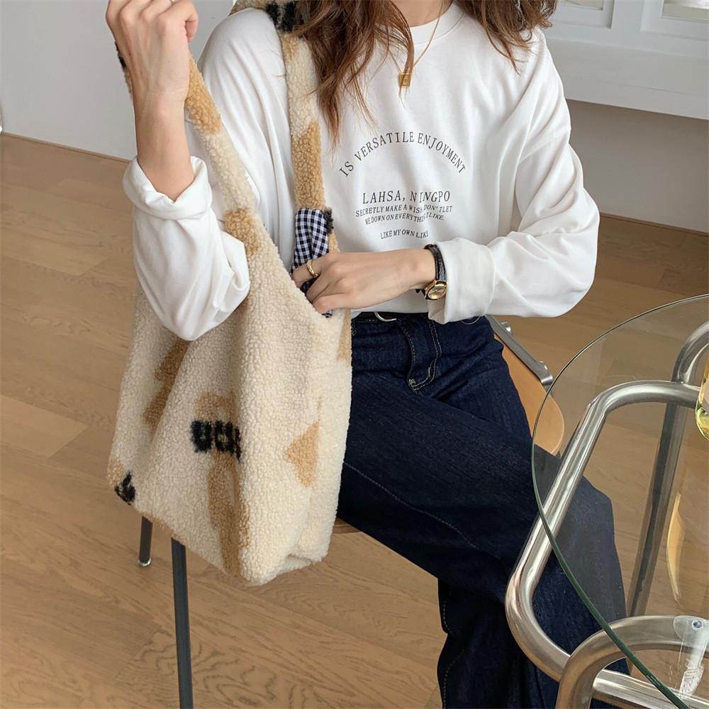 Stylish Plush Teddy Bear Tote Bag Soft Lambswool Large Capacity Everyday Purse