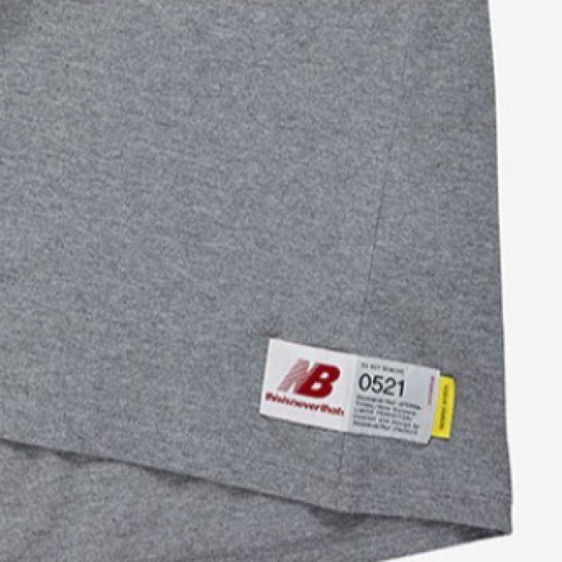 New Balance Unisex Nb Tnt Logo Tee Nbneb4l0