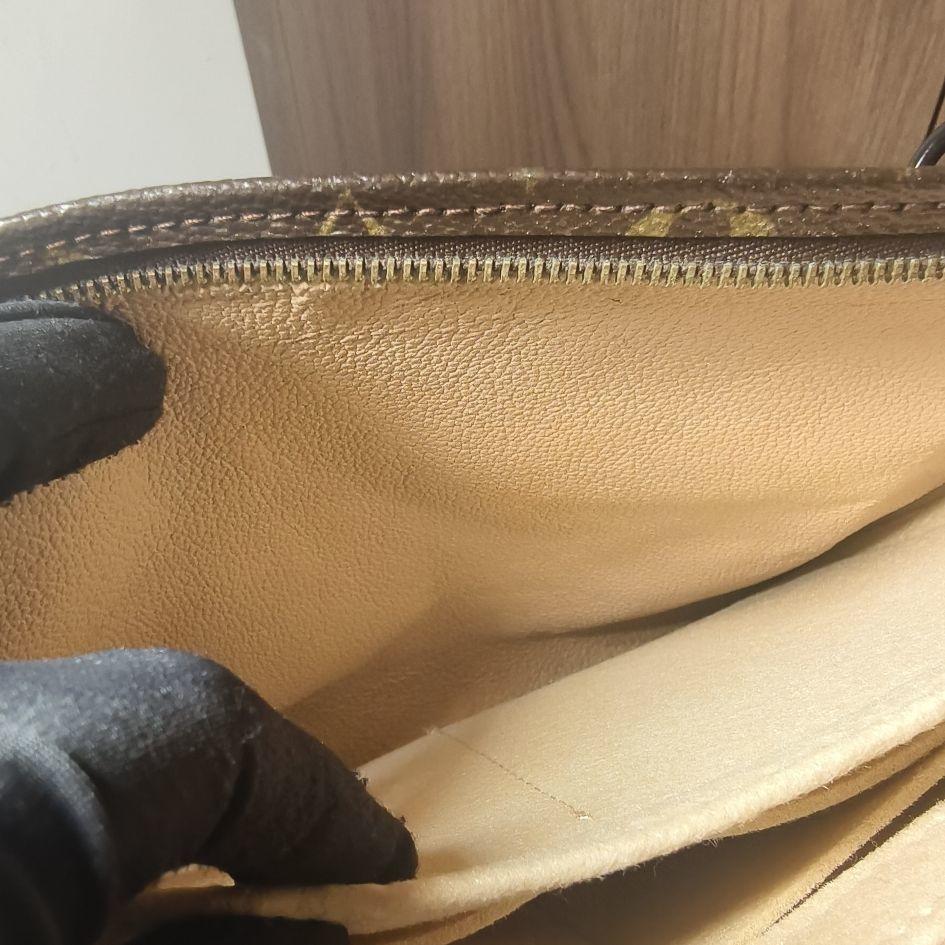 [Pre-Owned] Louis Vuitton Poche Toilette Gm 'Brown Monogram Canvas' - Good #EJCL1V