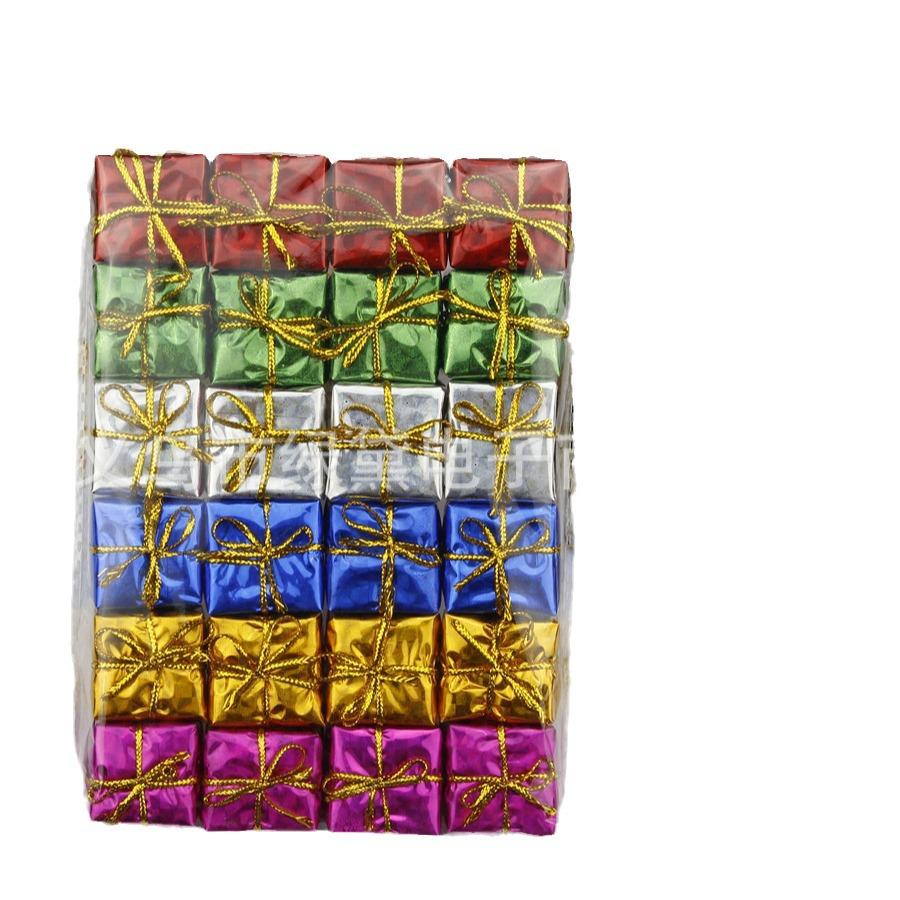 Ručně vyráběné vánoční pěnové přívěsky: 2,5cm Ozdoby na stromeček v dárkových sáčcích