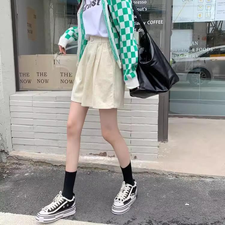 Women's Corduroy Loose Wide-Leg Shorts 2023 Autumn/Winter Korean A-line Petite Style