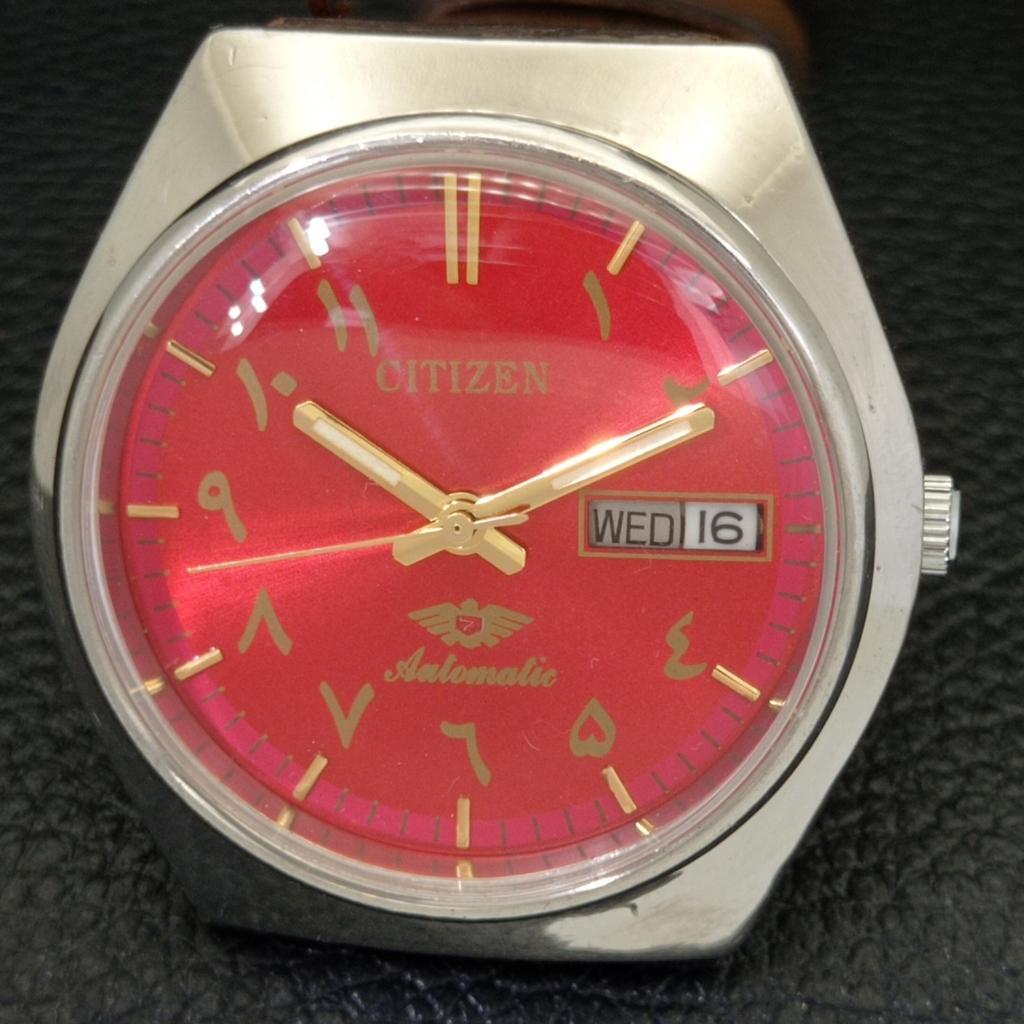 USED VINTAGE CITIZEN AUTOMATIC 8200 JAPAN MENS ARABIC RED DIAL WATCH a434807-2 R123-a434807