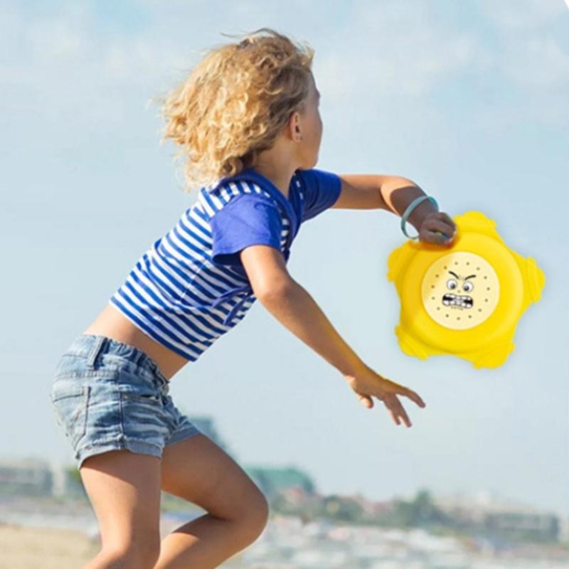 Flexible Squeeze Throwing Flying Disc Outdoor Water Toy For Family Fun Safe Silicone Material Kids Beach Activity