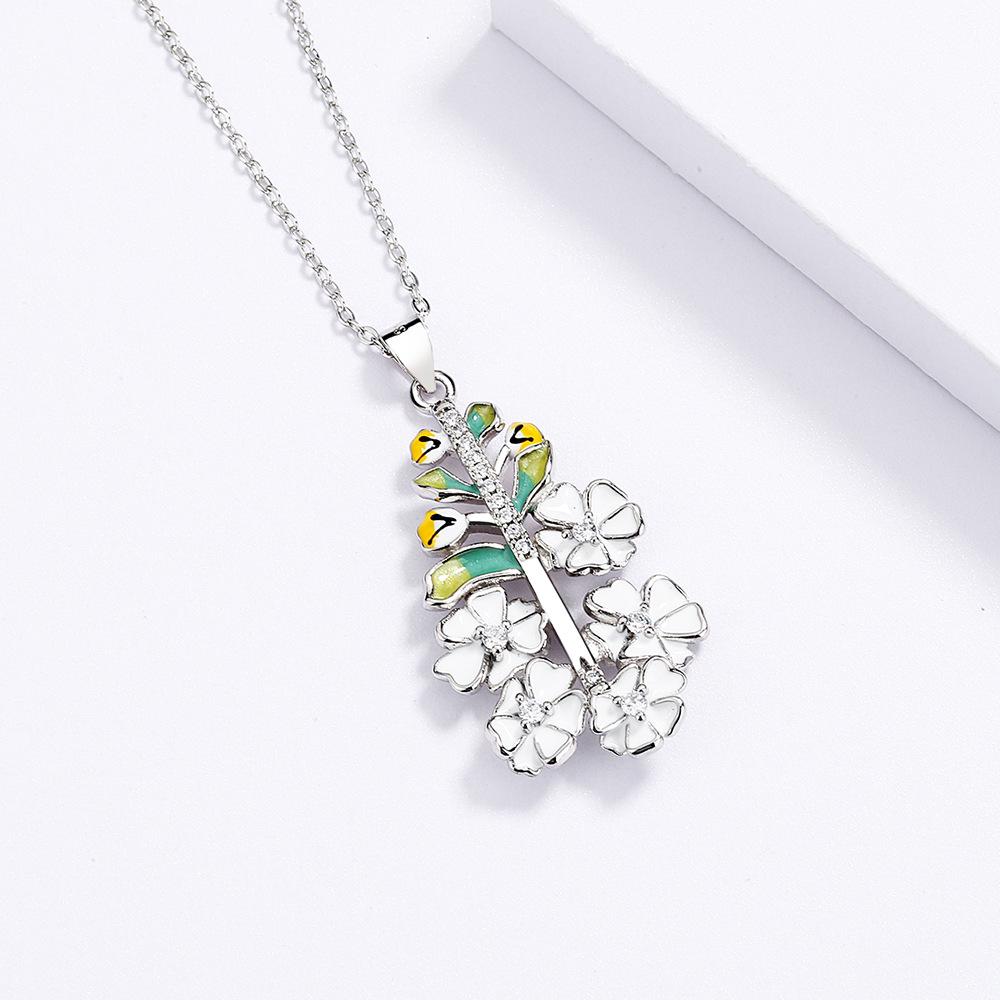 Enamel Necklace Mori White Epoxy Pendant Ladies Elegant Sweater Chain