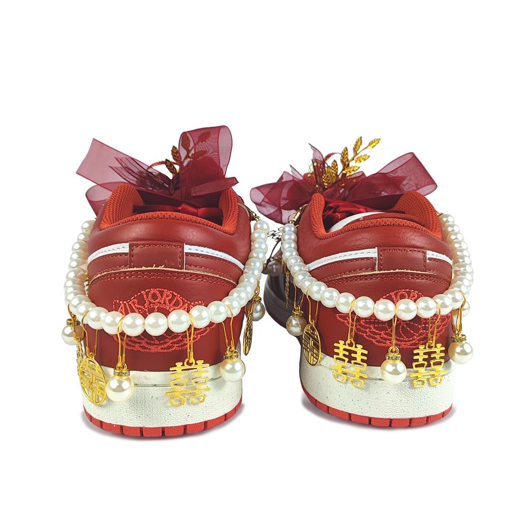 Jordan Air Jordan 1 Abrasion Resistant Low top Vintage Basketball Shoes Women's White Red FJ3465-160(Team352-)