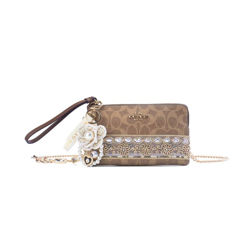 

COACH clutch bag [Customized bag] 19 Brocade Embroidery Small Flower Lace Decoration Fashionable and Versatile Simple Jinzhu embroidery rhyme коричневий