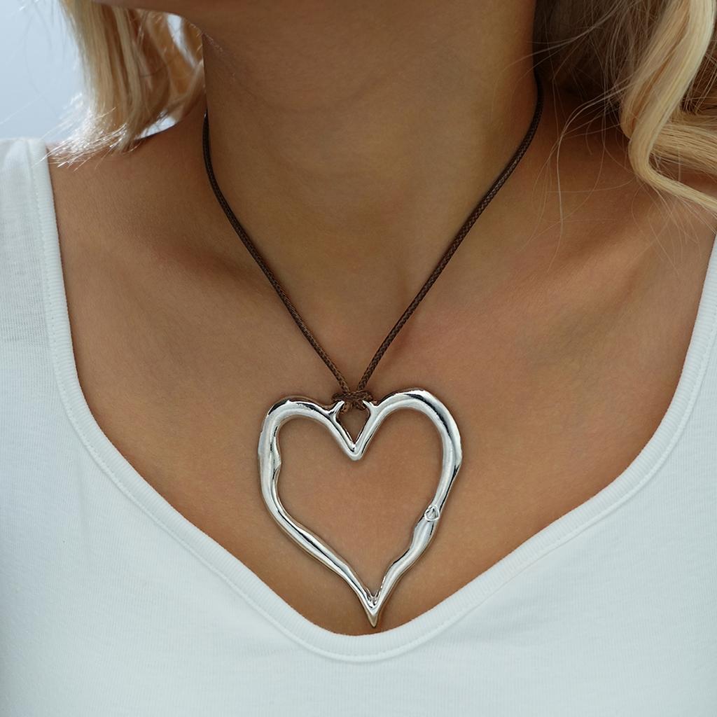 Fashion Exaggerate Flower Pendant Necklace Vintage Silver Color Irregular Large Floral Rope Chain Necklaces Boho Wedding Jewelry